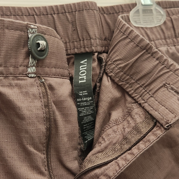 Vuori Pants - Vuori Cargo Ripstop Pants in Taupe Brown